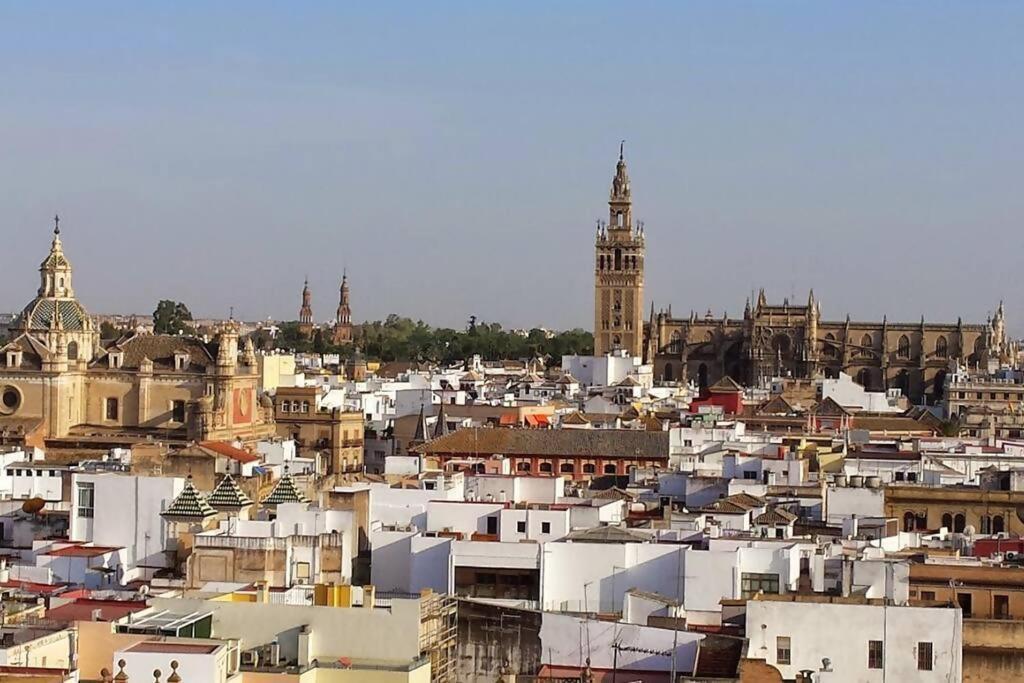 Duplex Center Parking Netflix Amazon Video Apartment Seville Luaran gambar