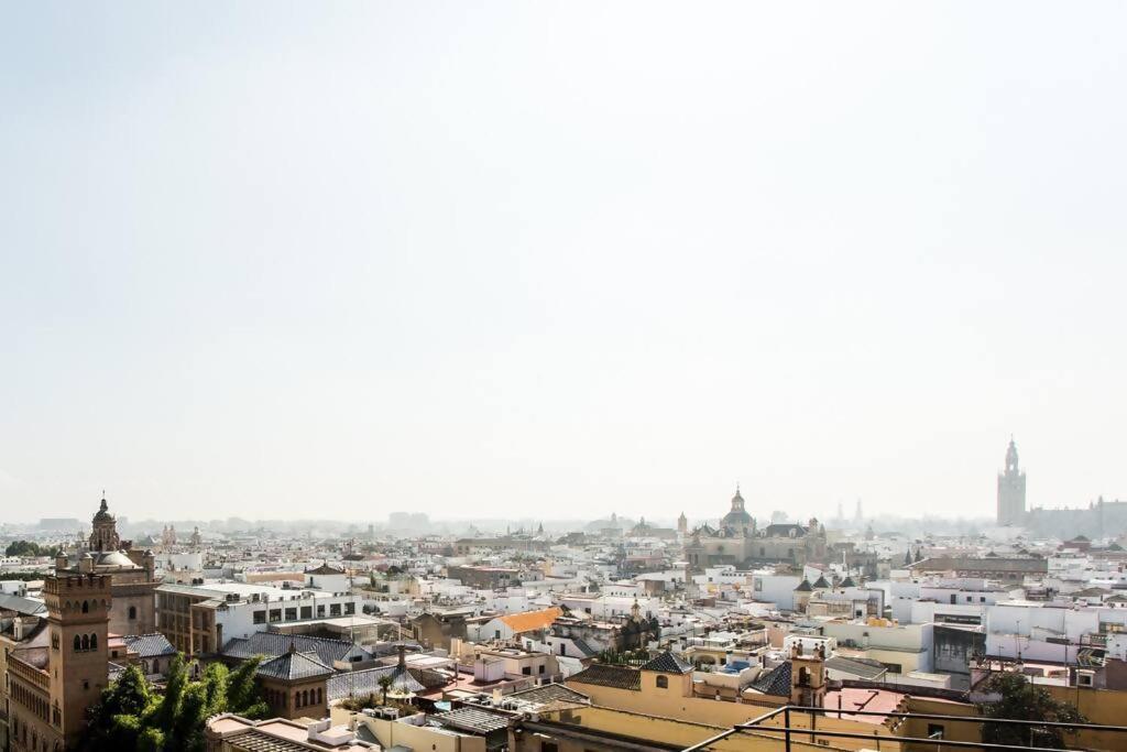 Duplex Center Parking Netflix Amazon Video Apartment Seville Luaran gambar