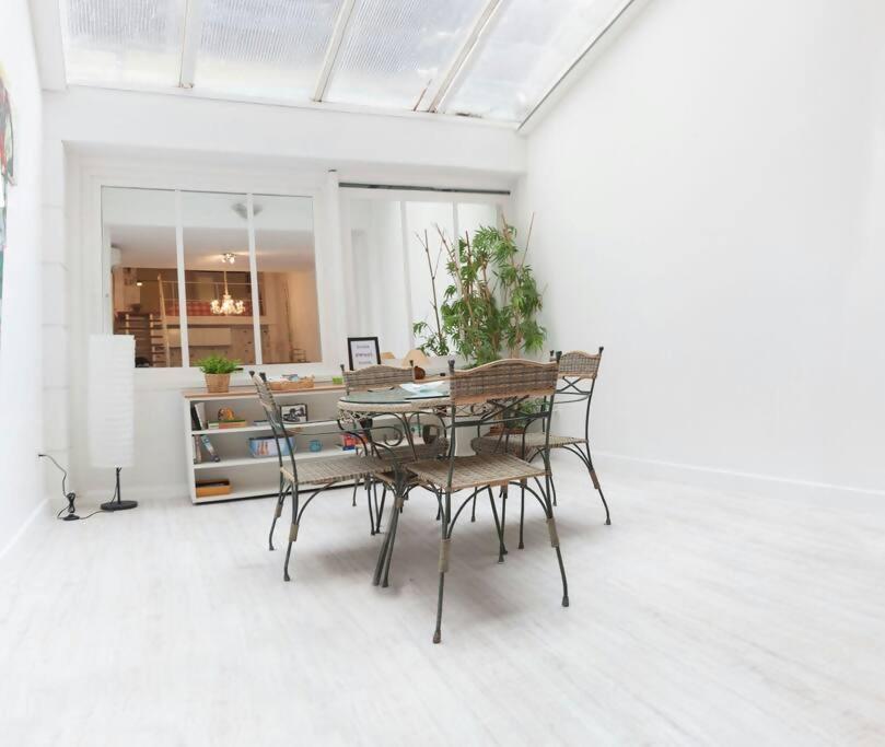 Duplex Center Parking Netflix Amazon Video Apartment Seville Luaran gambar
